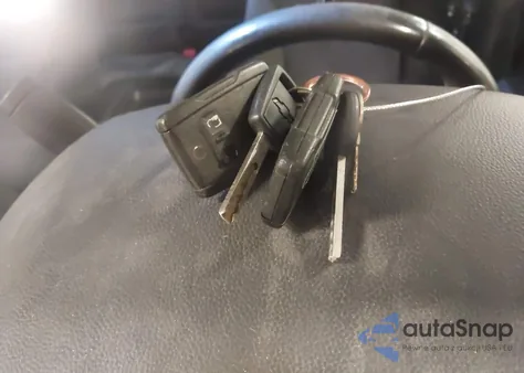 2014 Chevrolet Silverado 1500 2Lt из США, поврежденный, VIN 3GCUKREC4EG339740